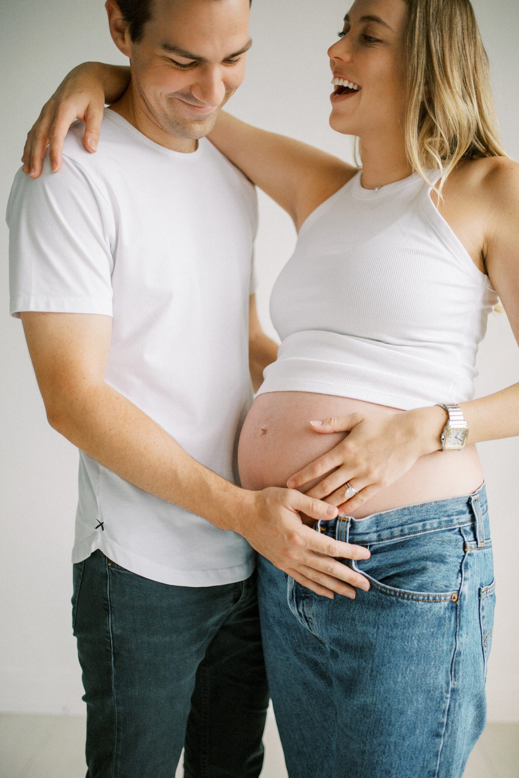 Lakewood Lifestyle Maternity Photographer